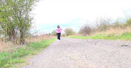 Got 2 Pee pleased to share with you a free xxx photo gallery with Barbara Bieber in golden shower action