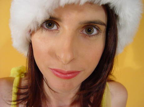 Camvivian invite you to explore a free photos with randy young girl exhibit nice form